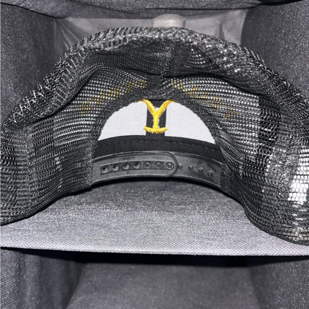 Yellowstone Dutton Ranch SnapBack hat - Picture 2 of 3